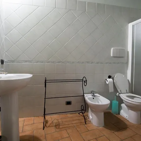 Vakantiehuis Comfortable House With Pool In Castelnuovo di Garfagnana