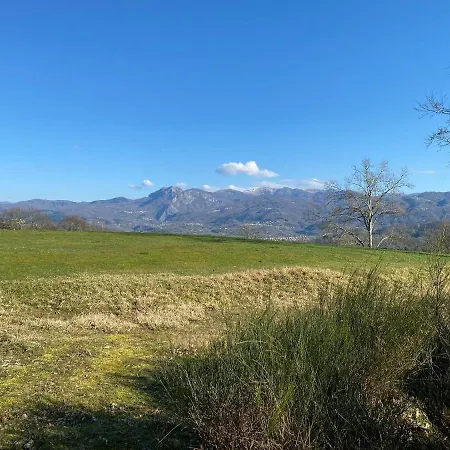 Comfortable House With Pool In Vakantiehuis Castelnuovo di Garfagnana